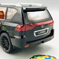 1:18 Diecast Lexus LX600 Model Car