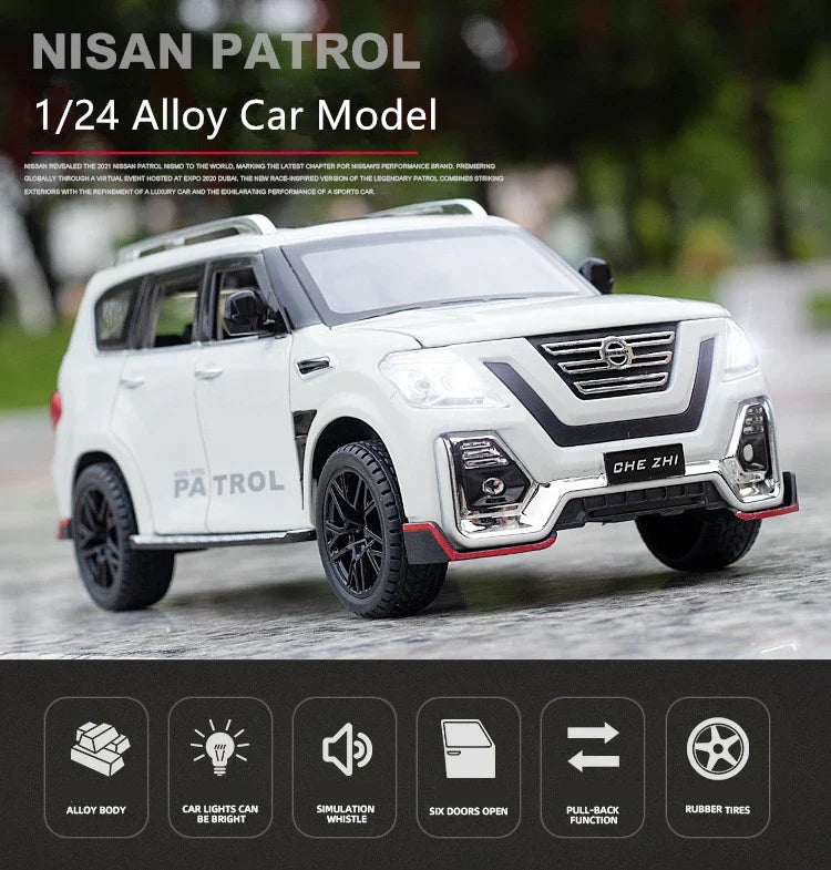 1:24 Diecast Nissan Patrol SUV Model Car With Smoke