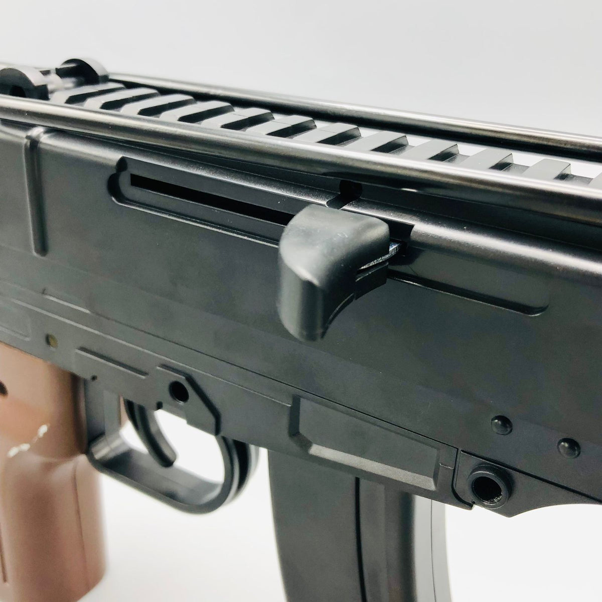 4in1 Alloy VZ61 Scorpion High Performance Model Gun