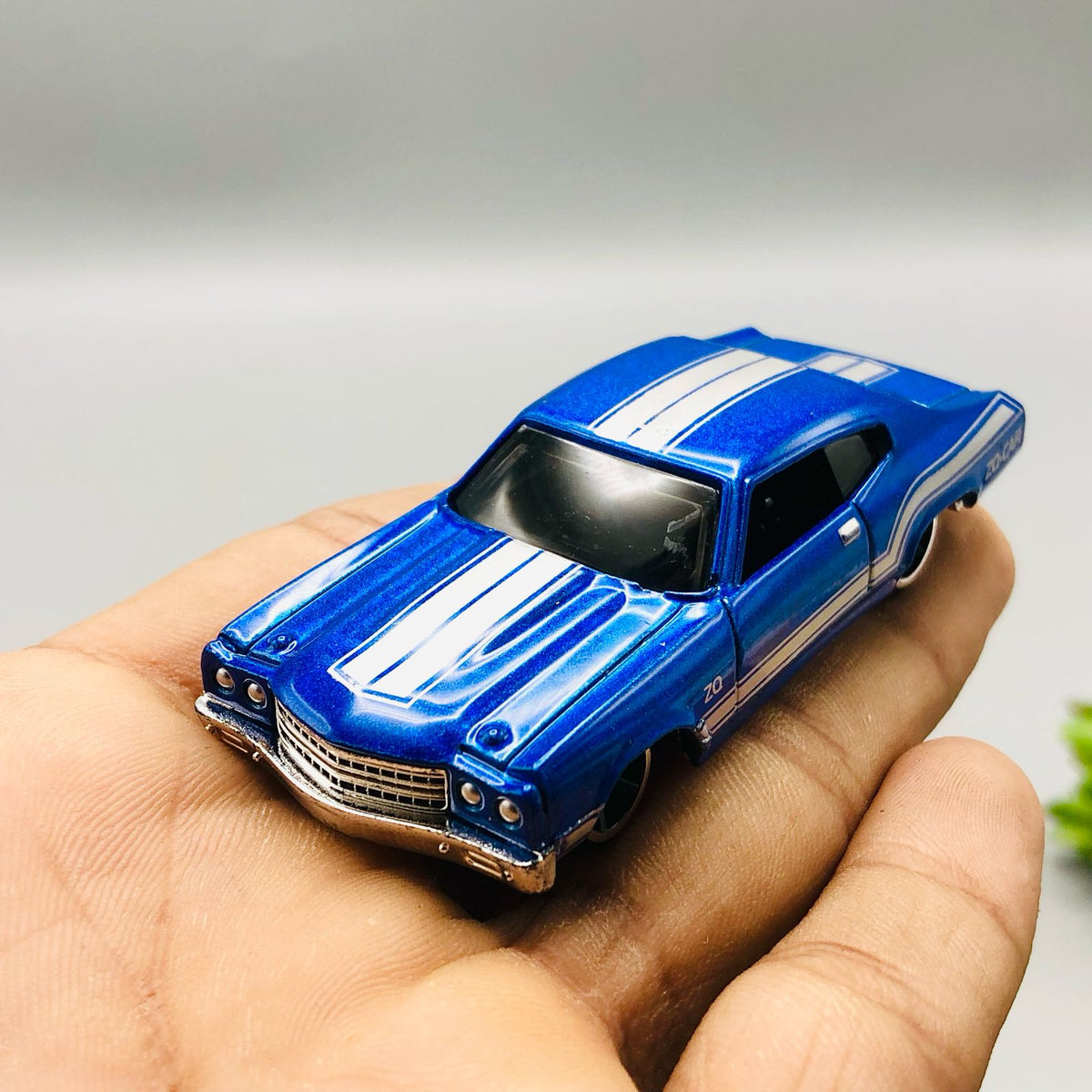 1:64 Diecast Fast Wheels Racing Cars Set - 5Pcs