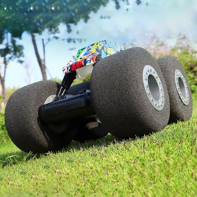 2.4GHz RC Sponge Wheels Stunt Car