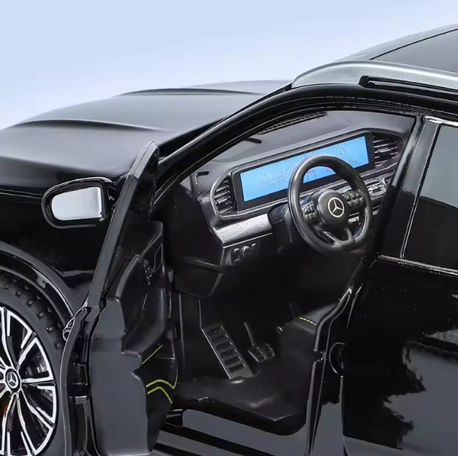 1:24 Diecast Mercedes Benz GLE 350 Model Car With Smoke