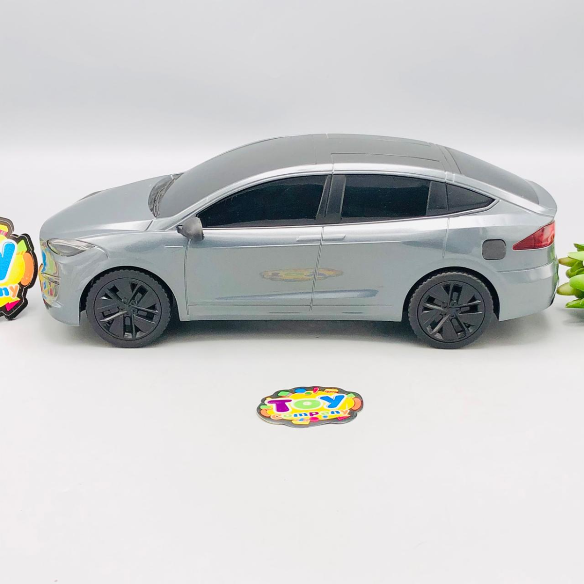 2.4Ghz Electric Remote Control Tesla X Model Car