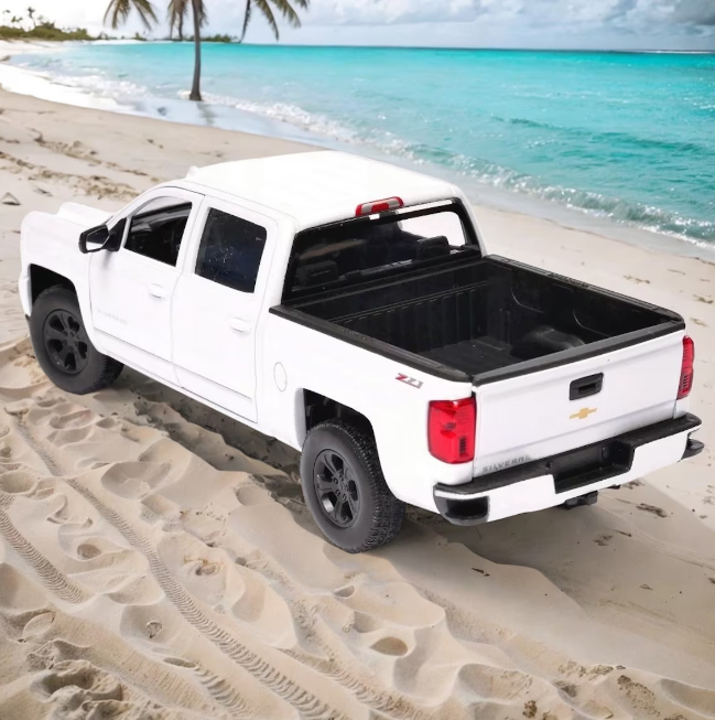 1:29 Diecast 2017 Chevrolet Silverado