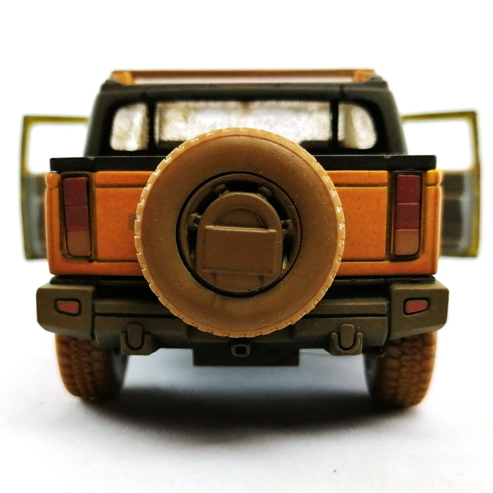 1:36 Kinsmart 2005 Hummer H2 Model Car