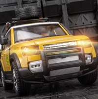1:22 Diecast Land Rover Defender Camel Model
