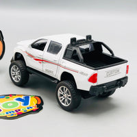 2Pc Diecast Mini Toyota Hilux Pullback Models - Minor Fault