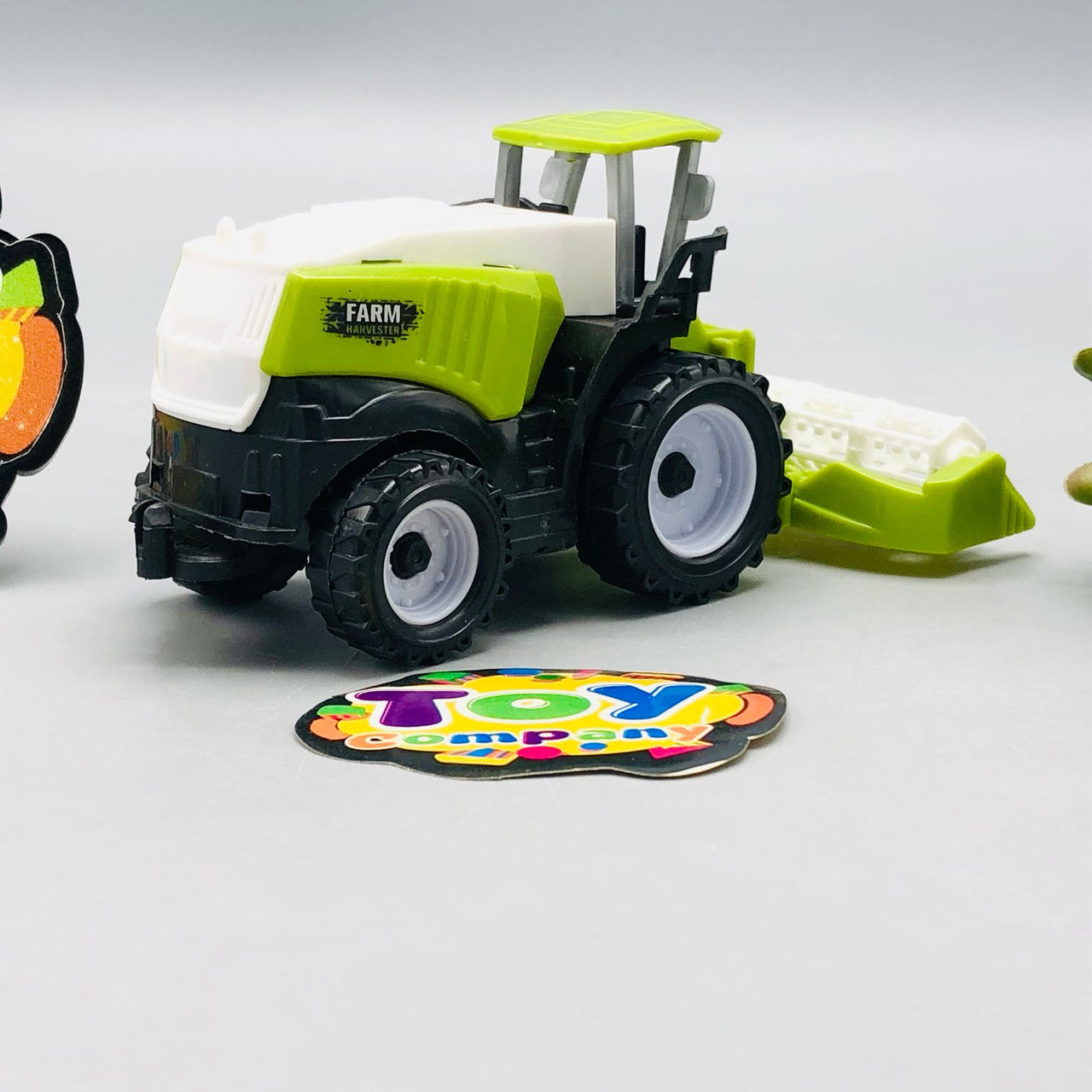 1Pc ABS Mini Farmer Harvester Truck