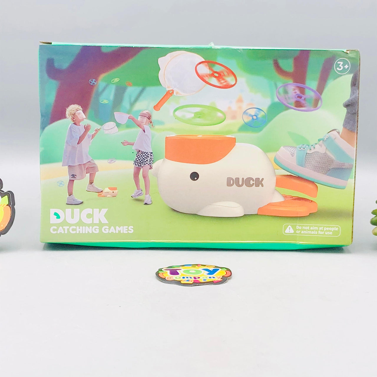 Kids Duck Frisbee Ejection Flying Saucer Game