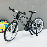 1:8 Scale Alloy Sports Bicycle (Toy)