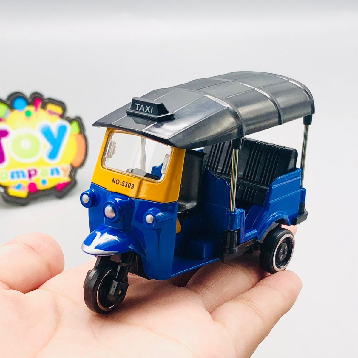 1:43 Diecast Mini Auto Rickshaw Model