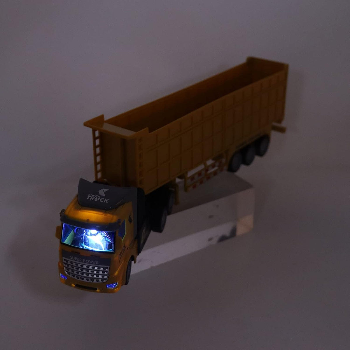 1:46 RC Dump Engineering Truck With Lights