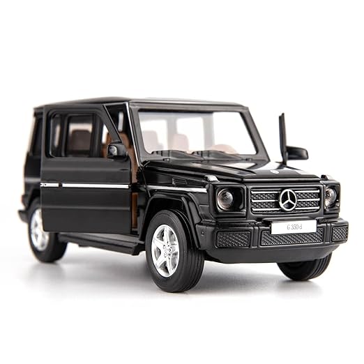 1:32 Diecast Mercedes AMG G65 Model With Acrylic Display Box - Black