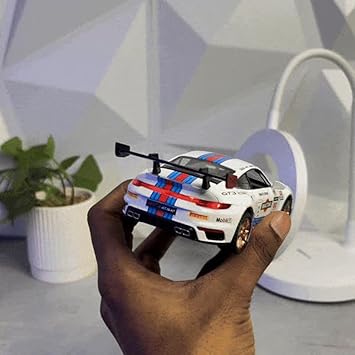 1:32 Diecast Porsche 3D Frame Model Car