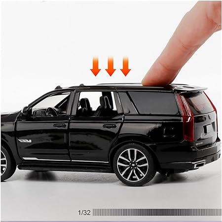 1:32 Diecast Cadillac Escalade Model With Miniature