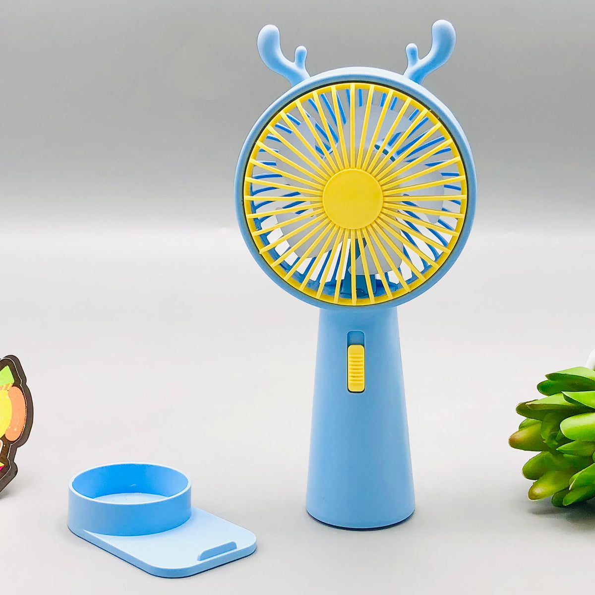 Rechargeable Changing Colorful Lights Mini Fan