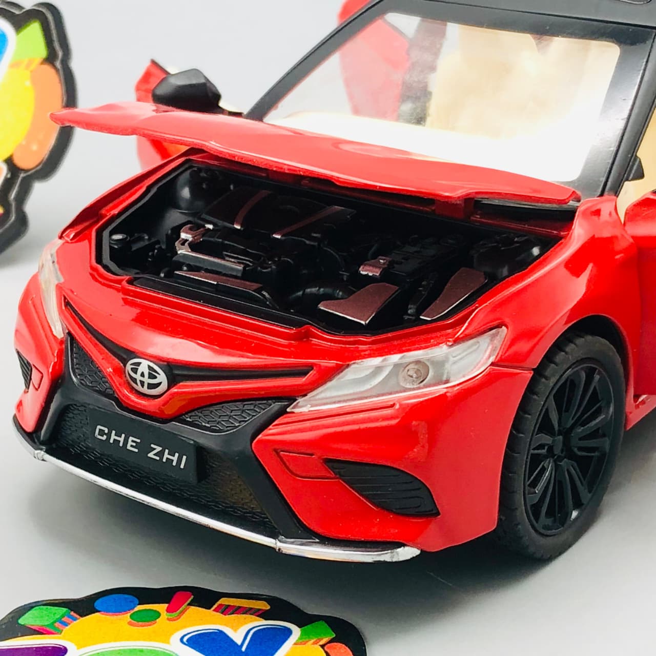 1:24 Diecast Toyota Camry Model Car - Minor Fault