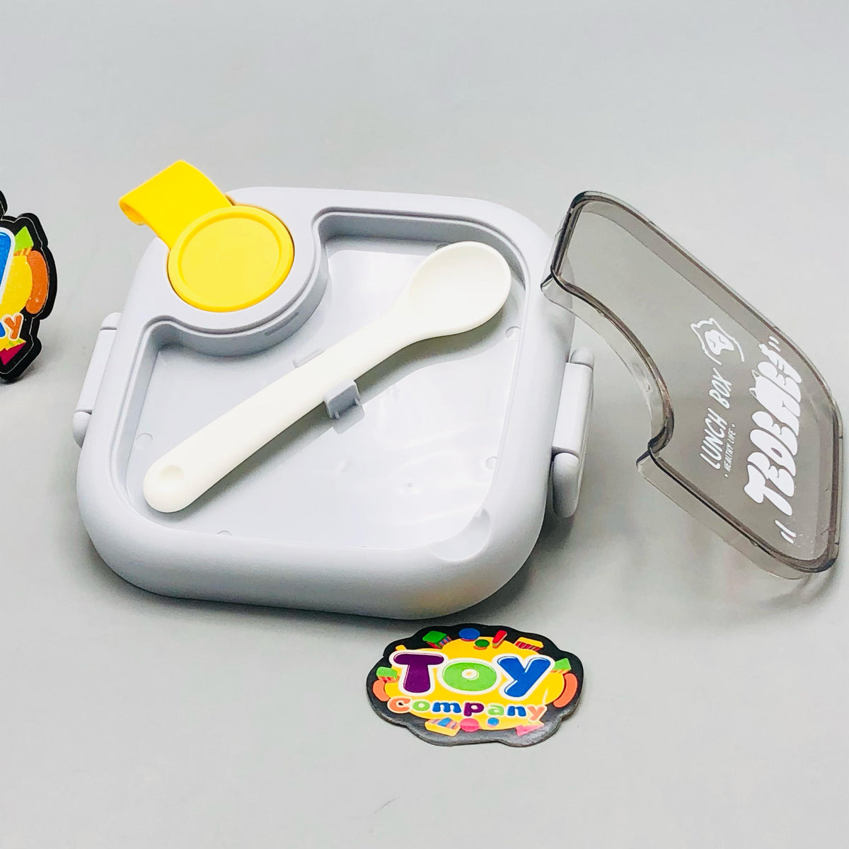750ml Plastic Lunch Box With Food Scissor & Spoon - Blue