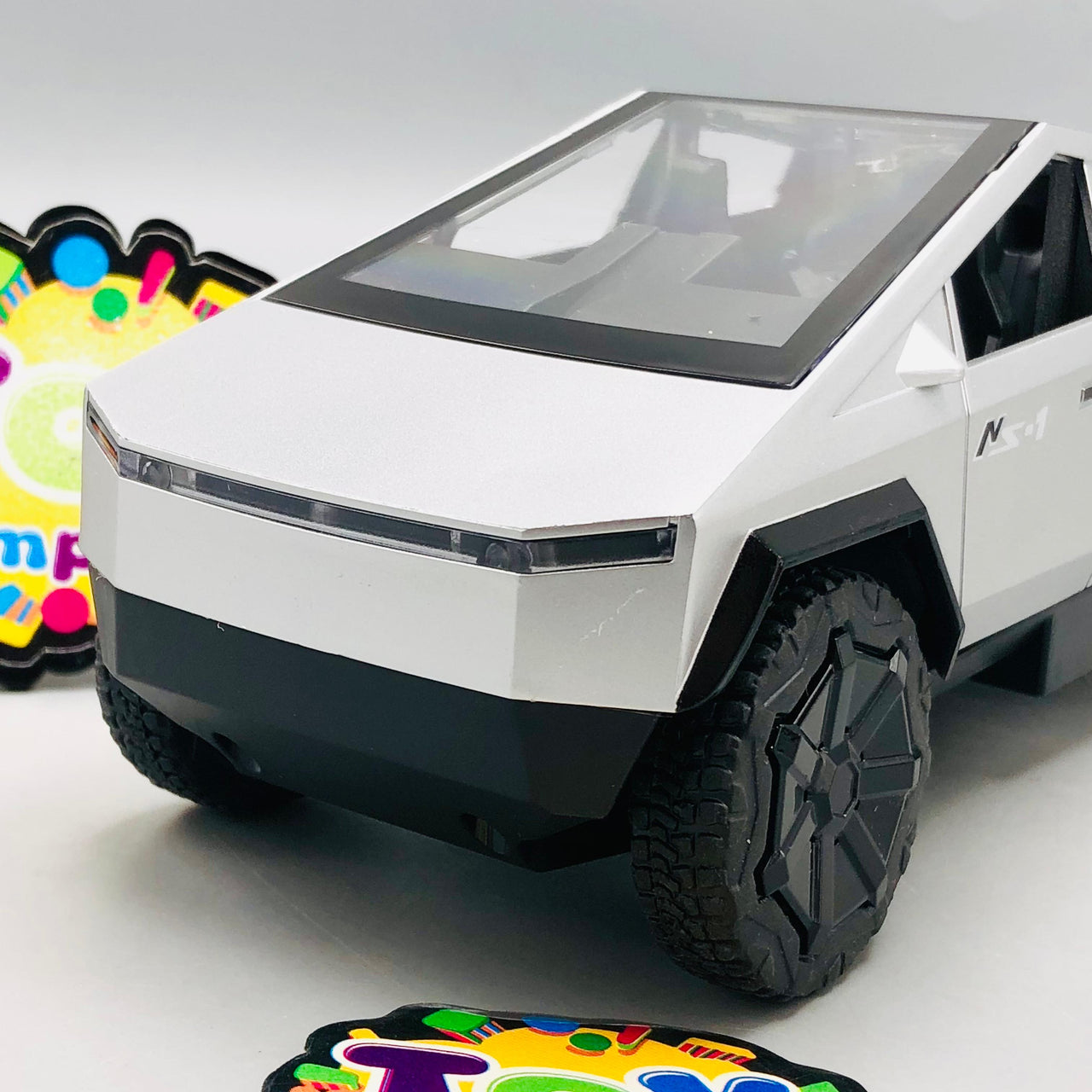 40MHz RC Tesla Pickup Truck With Smoke