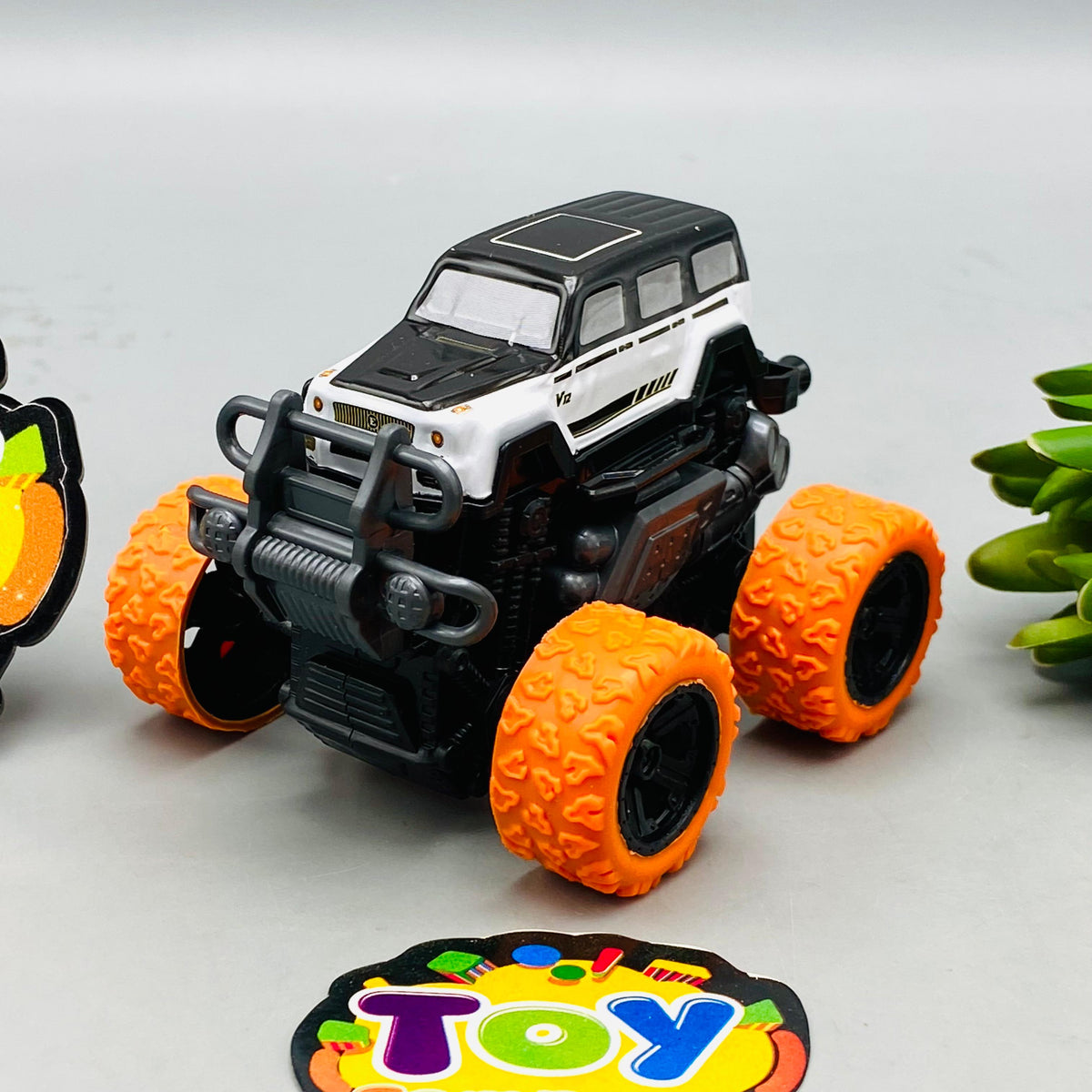 6Pcs Mini 4x4 Inertial Off-Road Cars Set