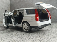 1:24 Diecast Cadillac Escalade 600 Simulation Model