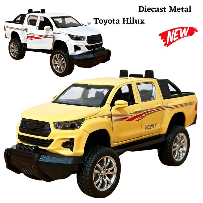 2Pc Diecast Mini Toyota Hilux Pullback Models