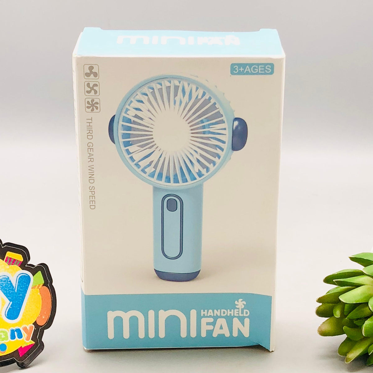 6" Rechargeable Three Wind Speed Mini Fan With Light