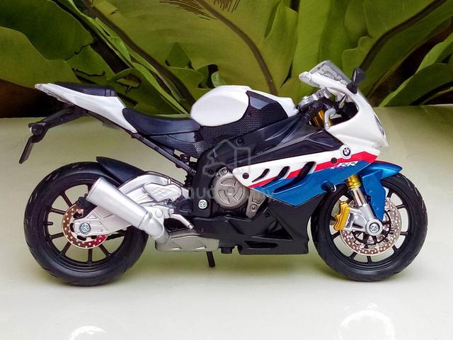 Maisto 1:12 Diecast BMW RR S1000 Model Bike