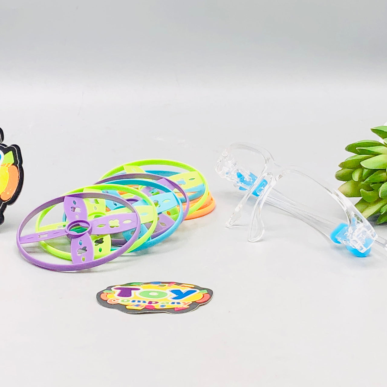 Kids Duck Frisbee Ejection Flying Saucer Game