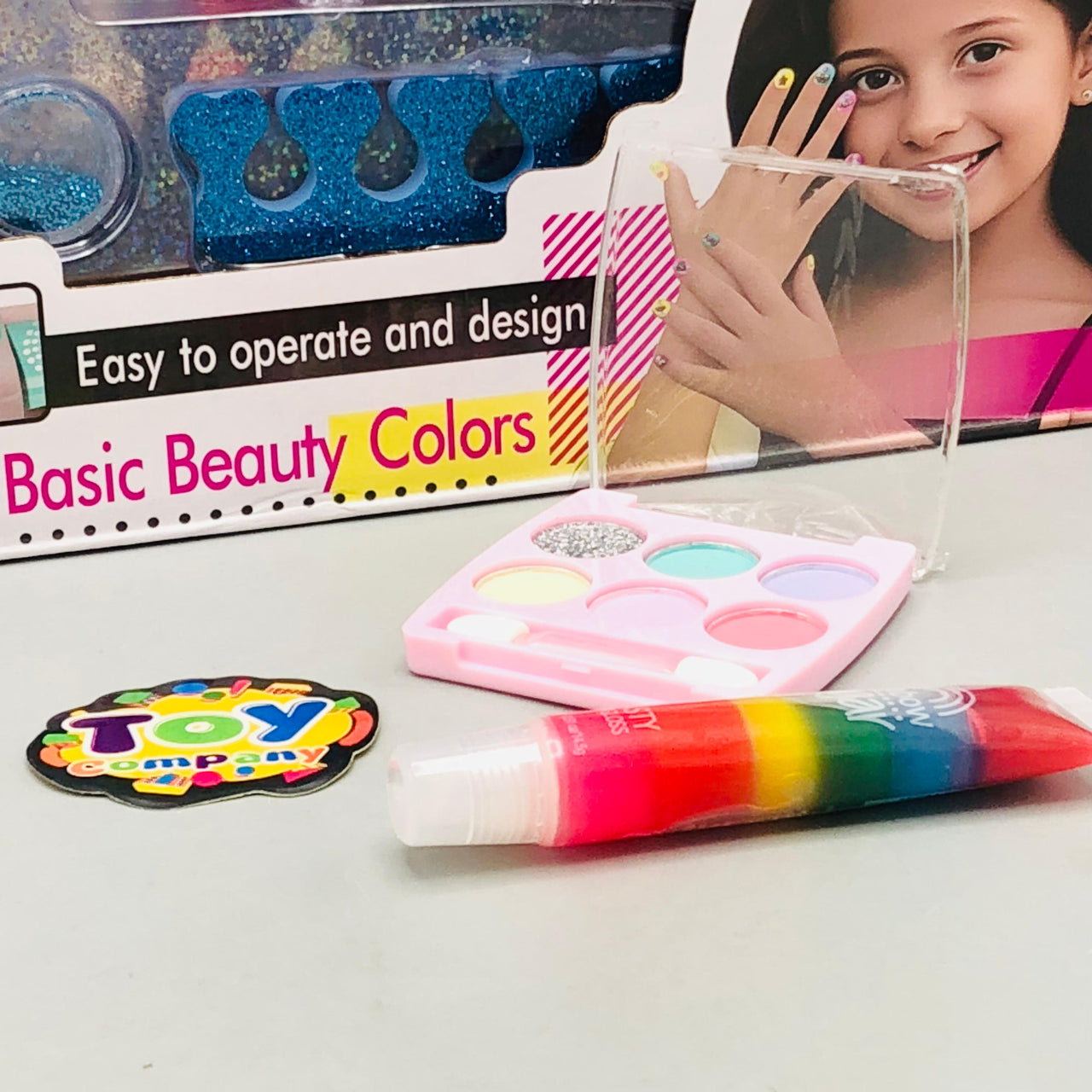 8Pcs Girls Realistic Makeup Art Kit