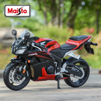 Maisto Diecast 1:12 Honda CBR 600RR Model Bike