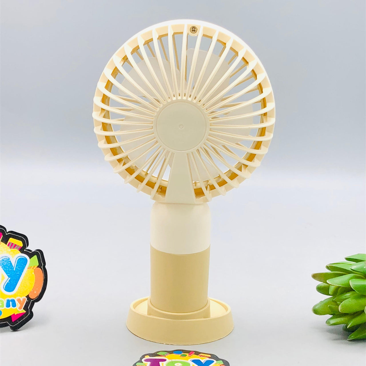7.5" Rechargeable Capybara Cooling Fan