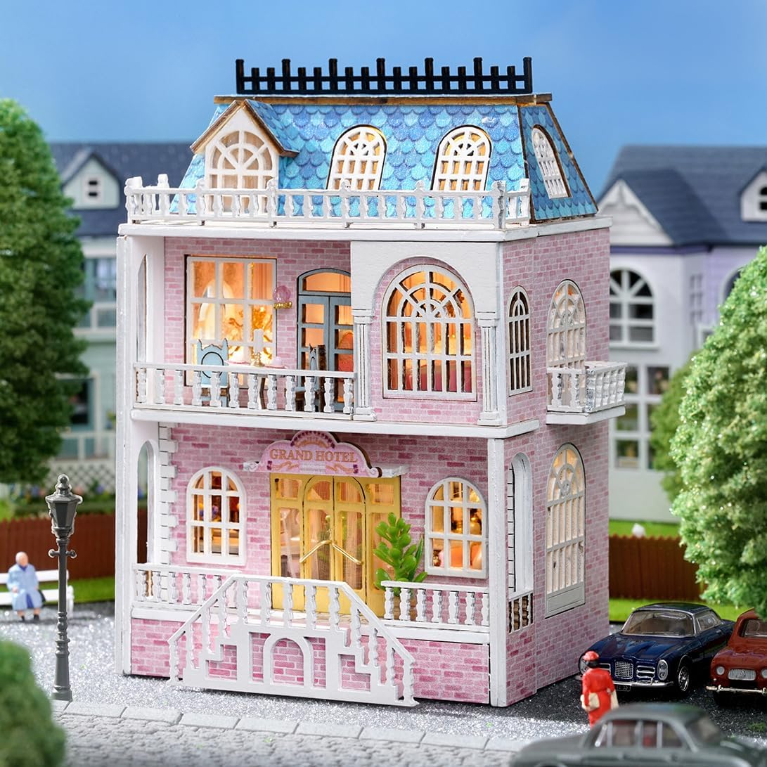DIY Miniature Romantic Castle With LED Lights