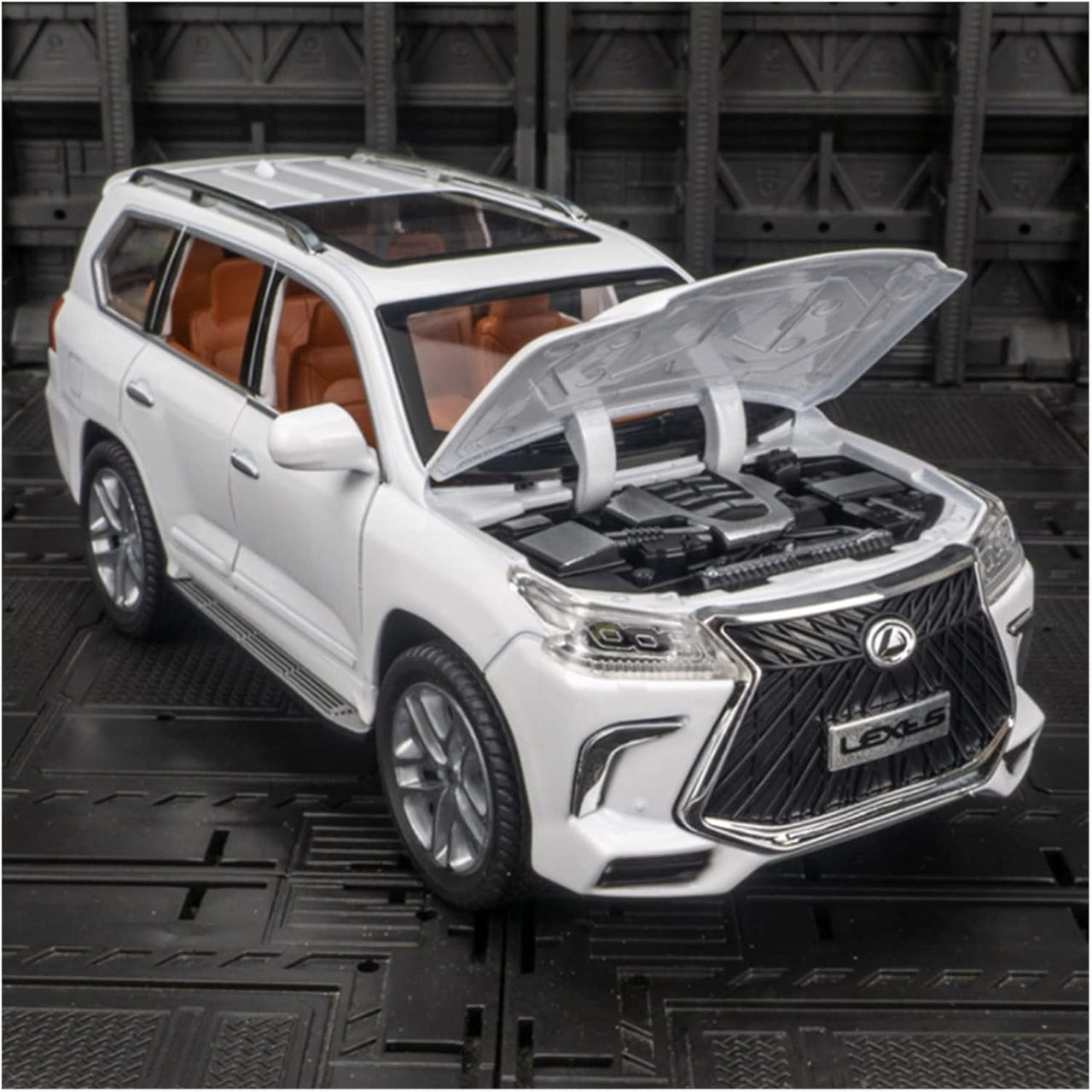 1:24 Diecast Lexus LX570 Model Car