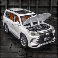1:24 Diecast Lexus LX570 Model Car