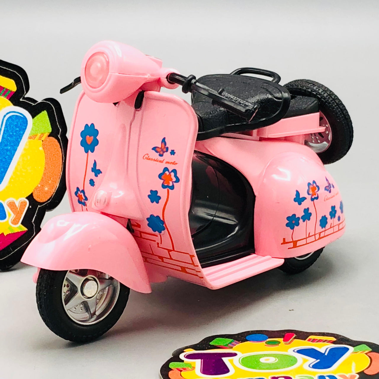 1:14 Diecast Pullback Vespa Model - 1Pc