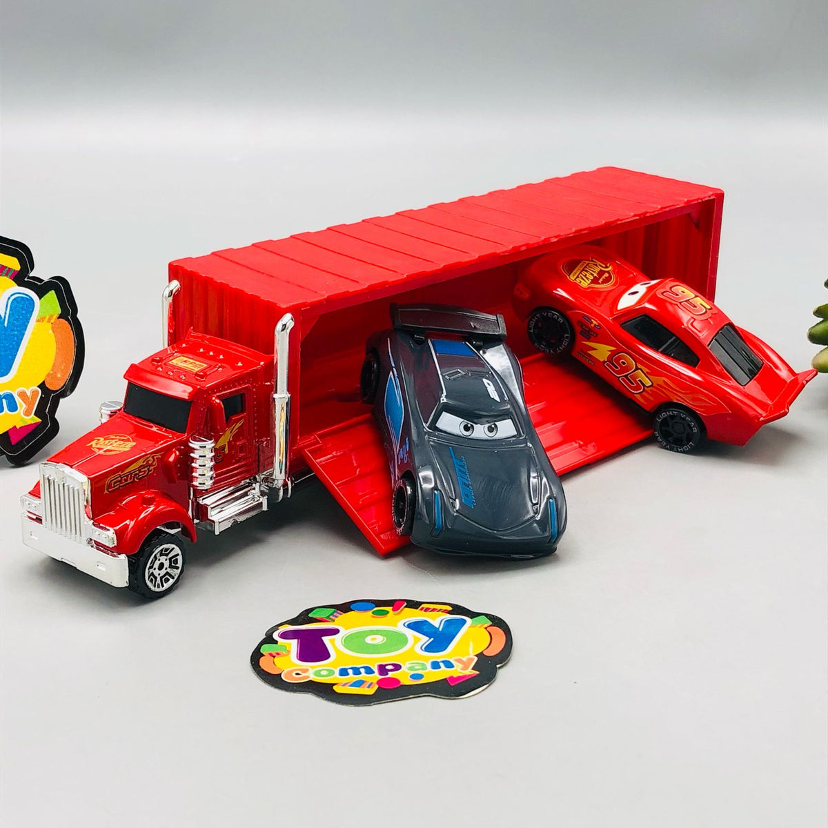 McQueen Inertial Container Truck With 2Pcs Alloy Cars