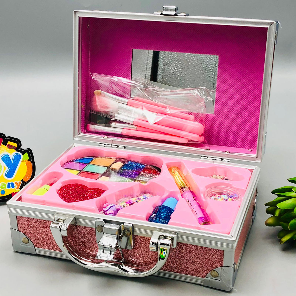 15Pcs Realistic Little Princess Makeup Suitcase