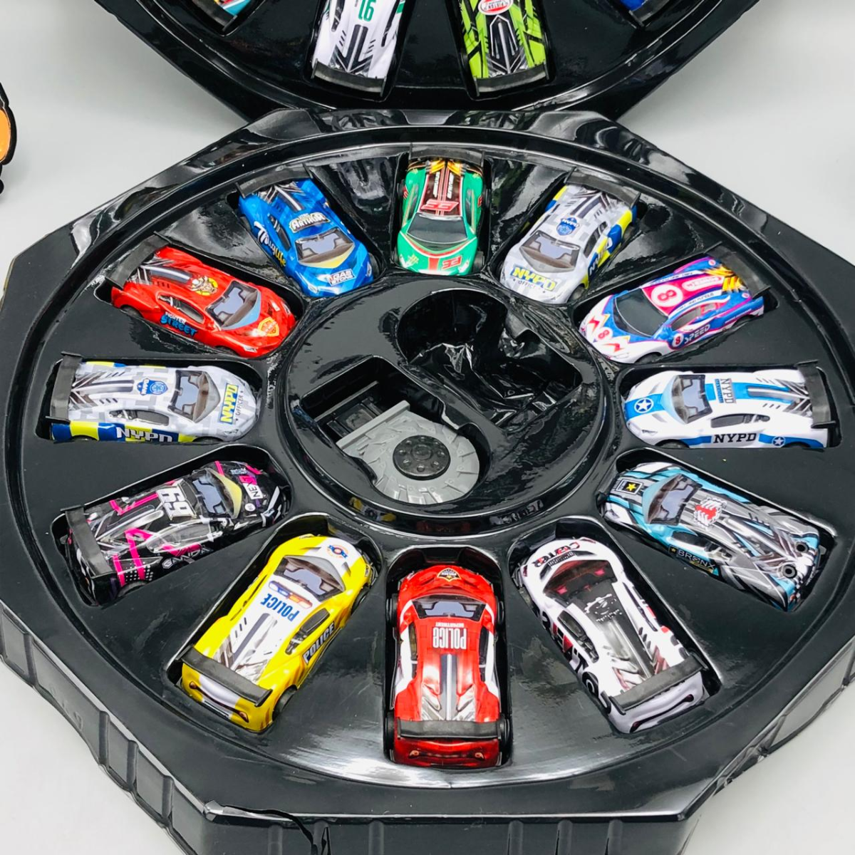 24Pcs Mini Inertial Cars With Launcher