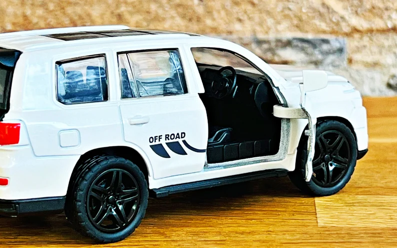 1:36 Diecast Mini Land Cruiser Off Road Model Car