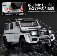 1:32 Diecast Mercedes-Benz Brabus G550 Model