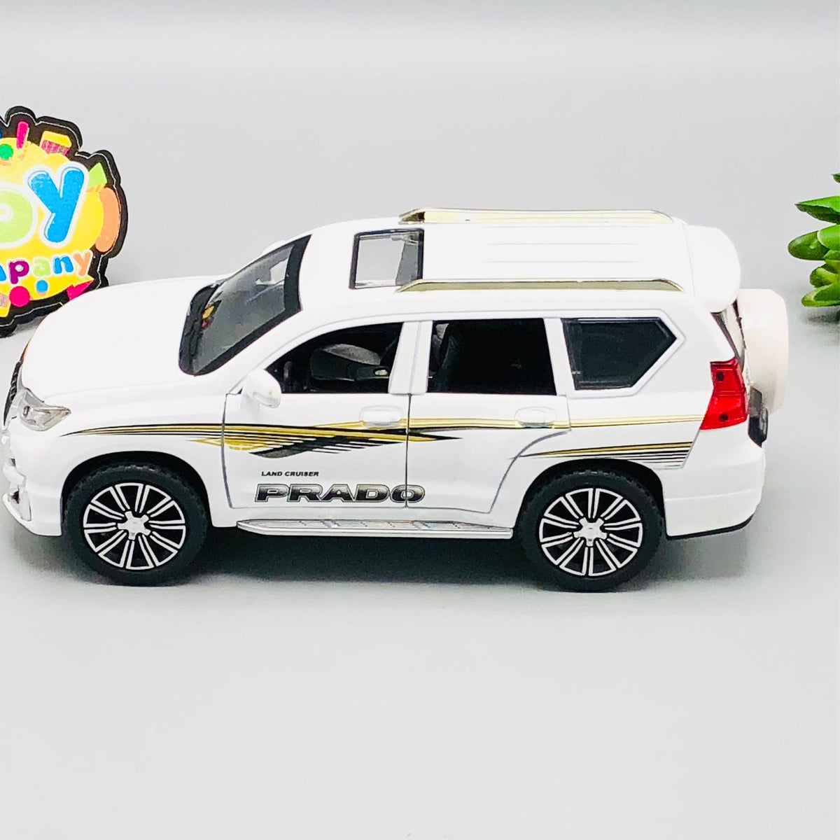 Diecast Land Cruiser Prado TX - Minor Fault