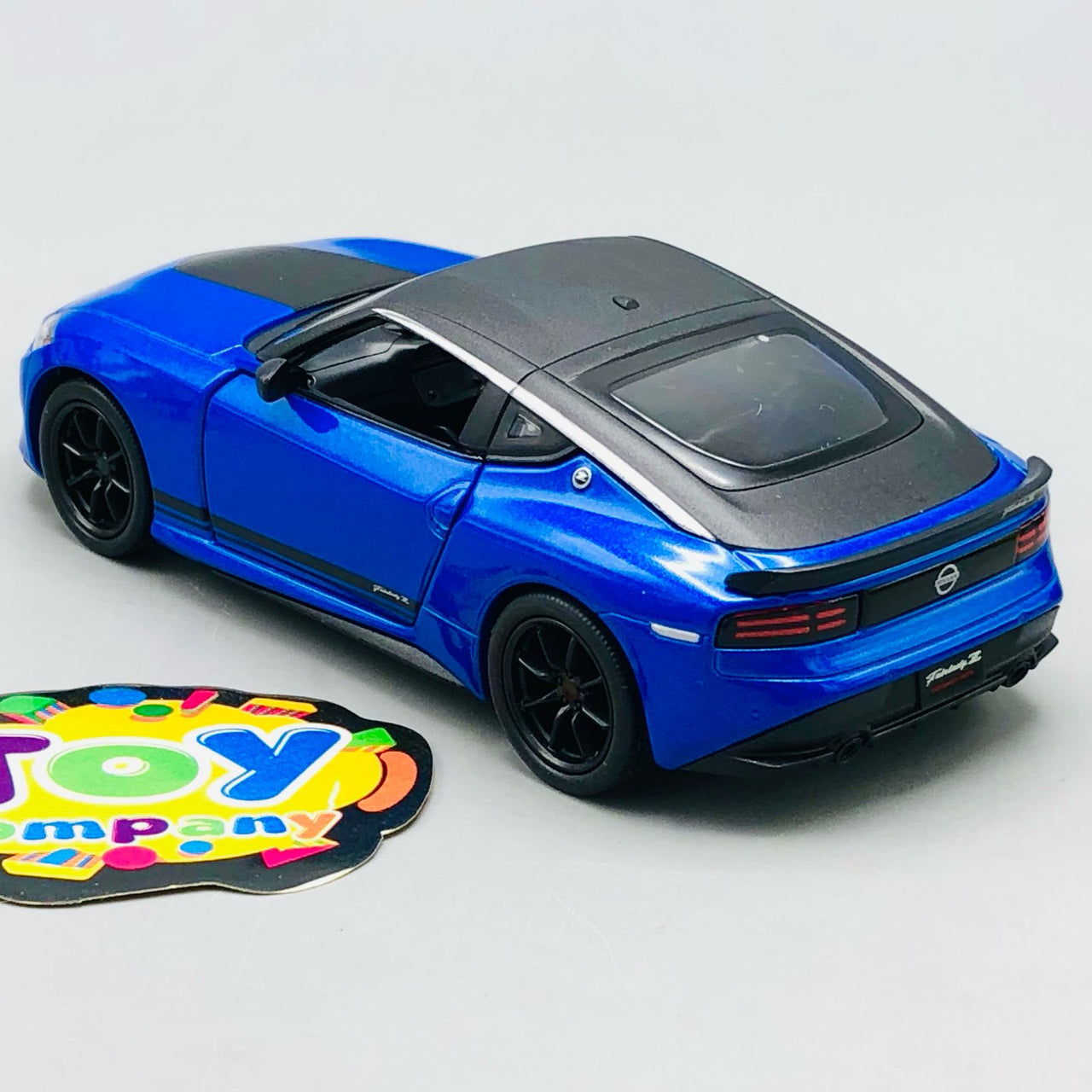 1:36 Kinsmart 2023 Nissan Fairlady Z Customized Edition