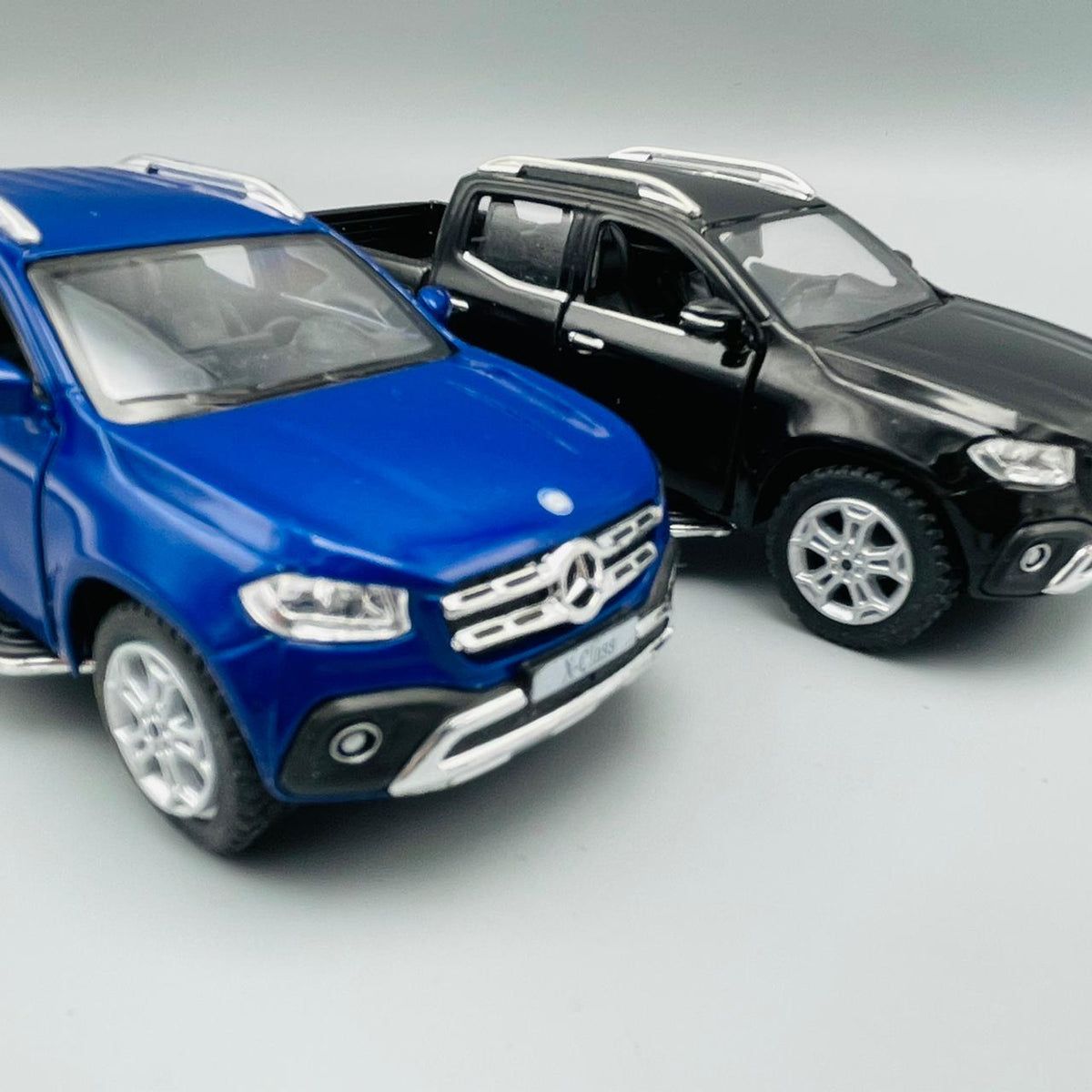 Kinsmart Mercedes-Benz X-Class