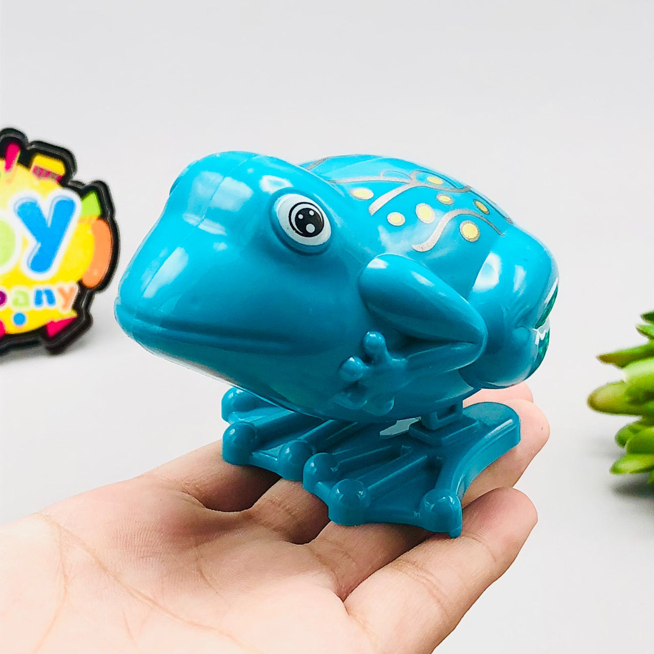 1Pc Wind-up Cute Jumping Frog