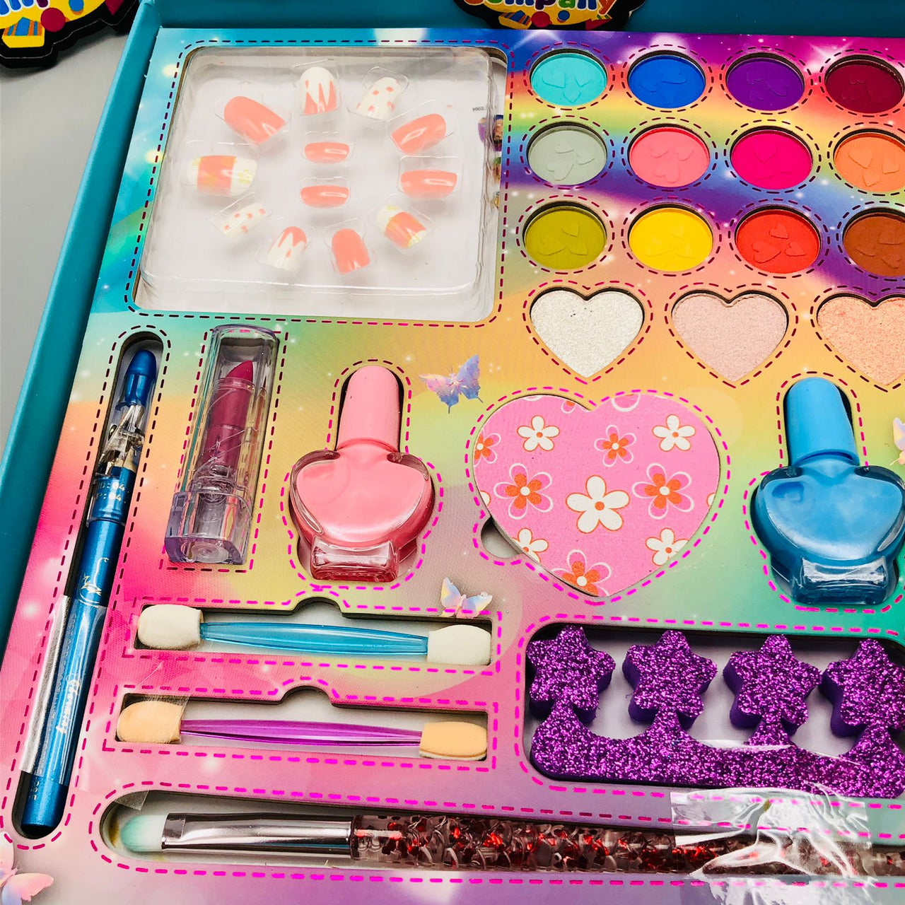 36in1 Realistic Shinning Makeup Set