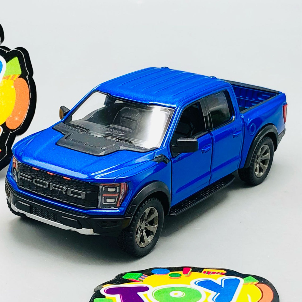 1:46 Kinsmart 2022 Ford Raptor F-150 Model