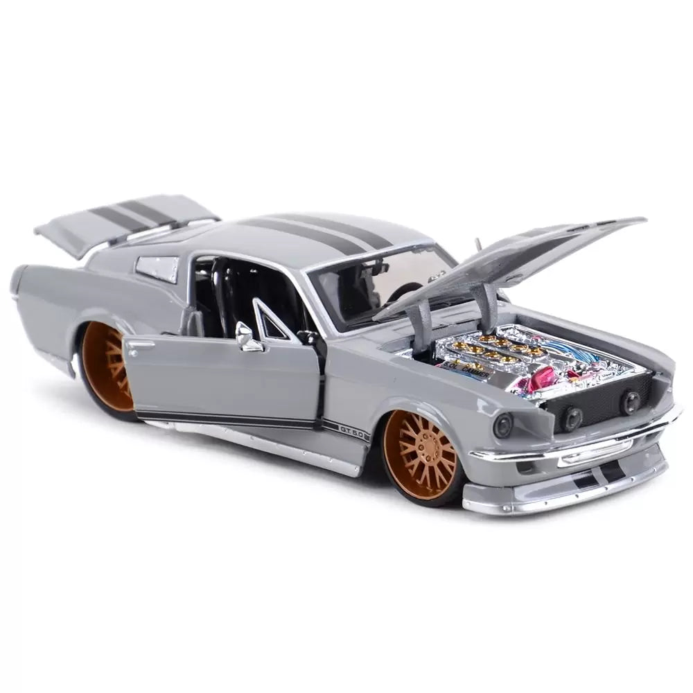Maisto 1/24 Classic Muscle 1967 Ford Mustang