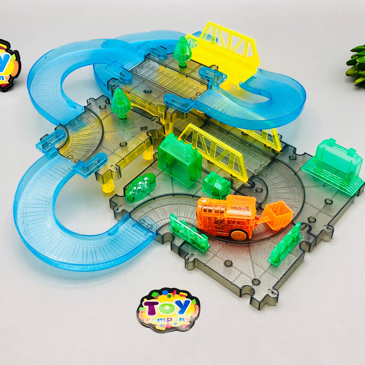 36Pcs DIY Fun Flash Train Track Set