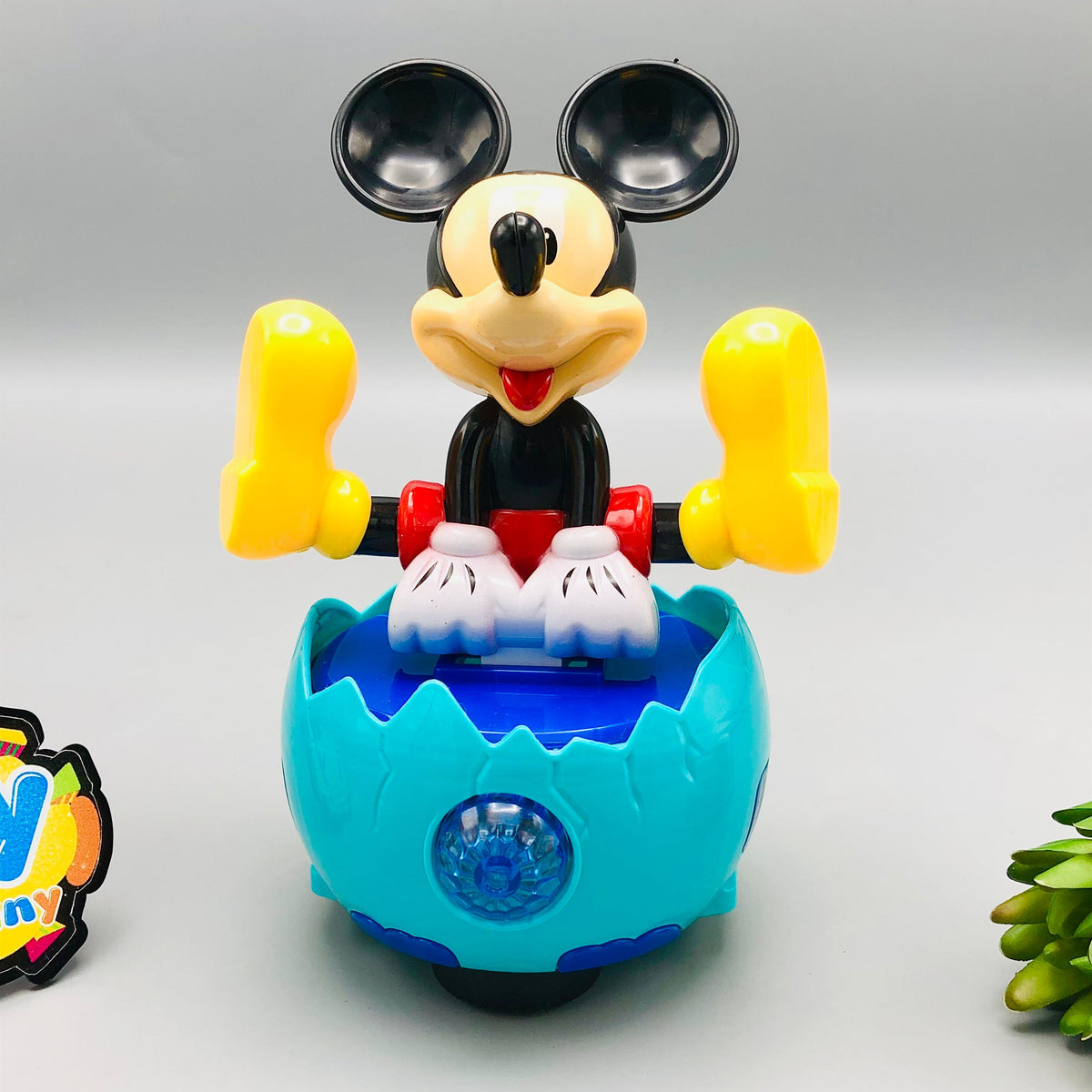 Battery Operated 3D Lighting Cartoon Egg Toy With Sound